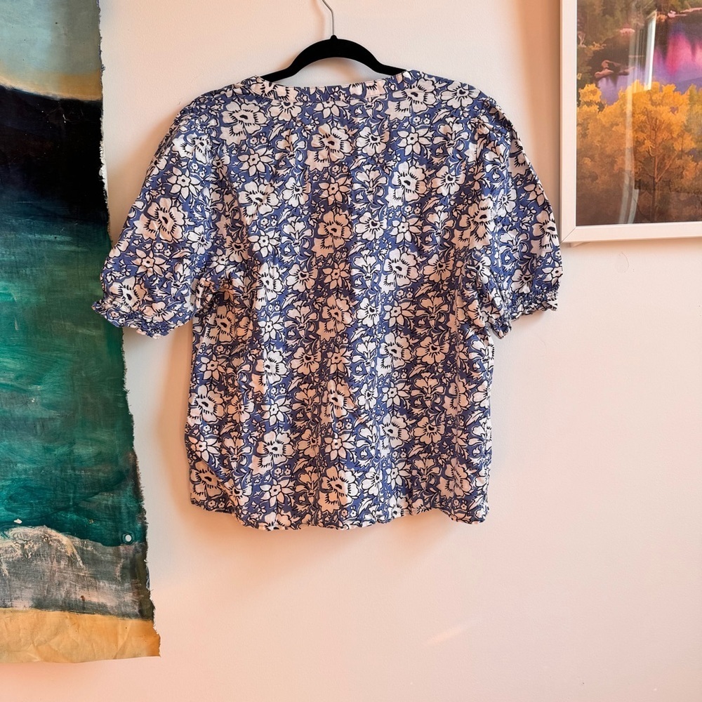 J Crew Cotton Linen Blue White Floral Cropped Sleeve Button up Blouse Large - Picture 3 of 6